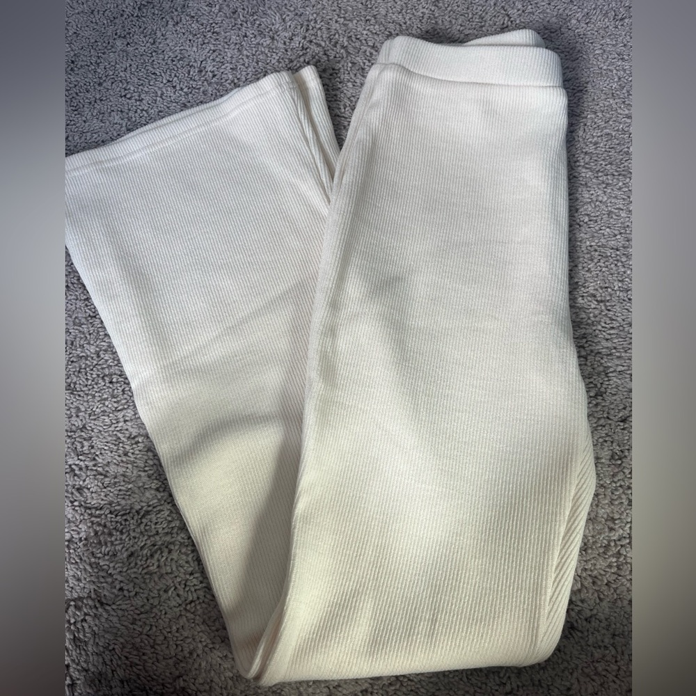 Cream Kittenish Lounge Pants